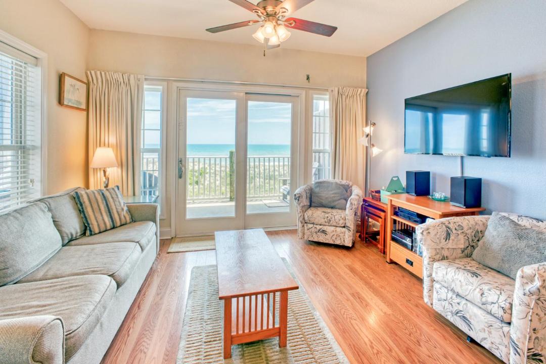 Photo of Livingroom in Hatteras