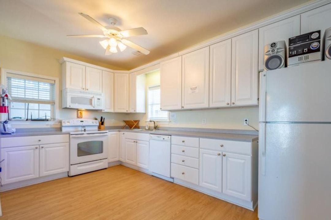 Photo of Kitchen in Hatteras