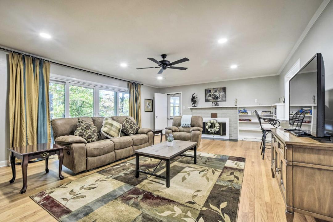 Photo of Livingroom in Durham