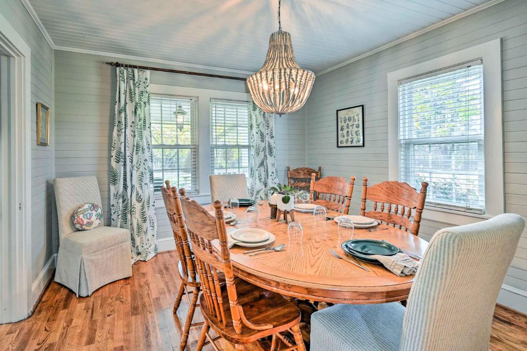 Photo of Livingroom in Browns Summit