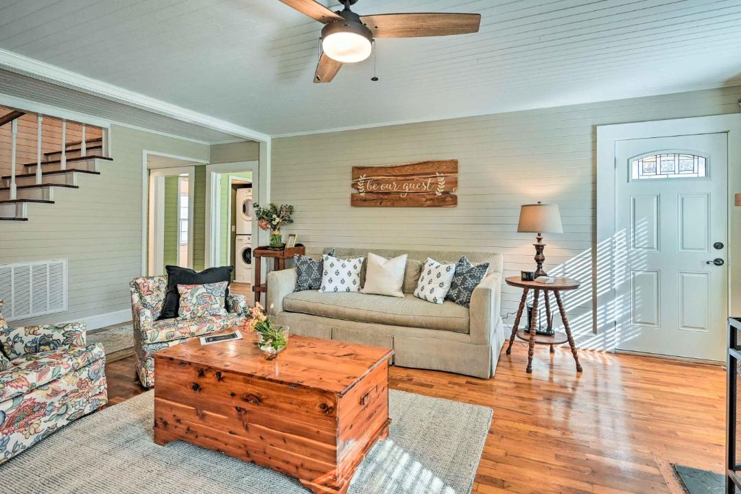 Photo of Livingroom in Browns Summit