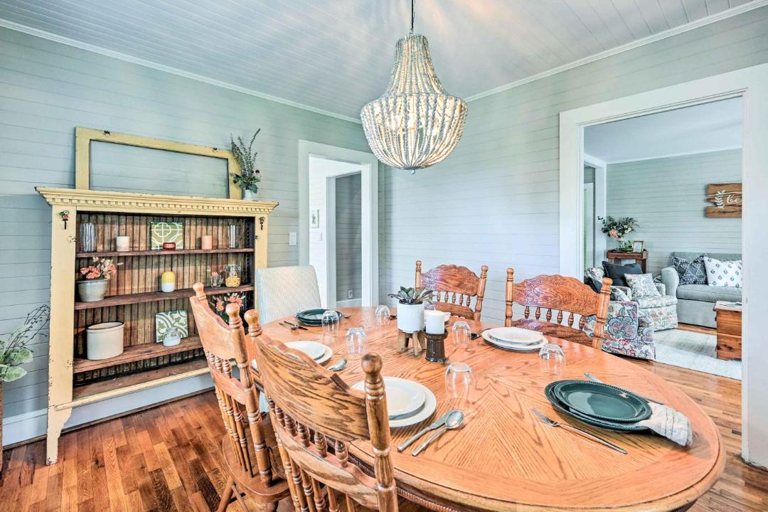 Photo of Livingroom in Browns Summit