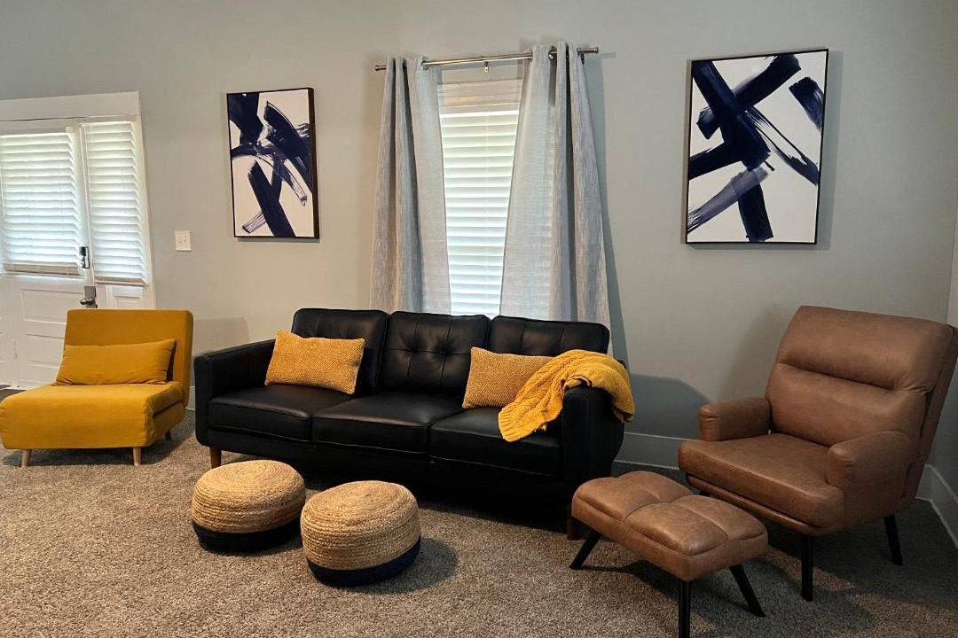 Photo of Livingroom in Creedmoor