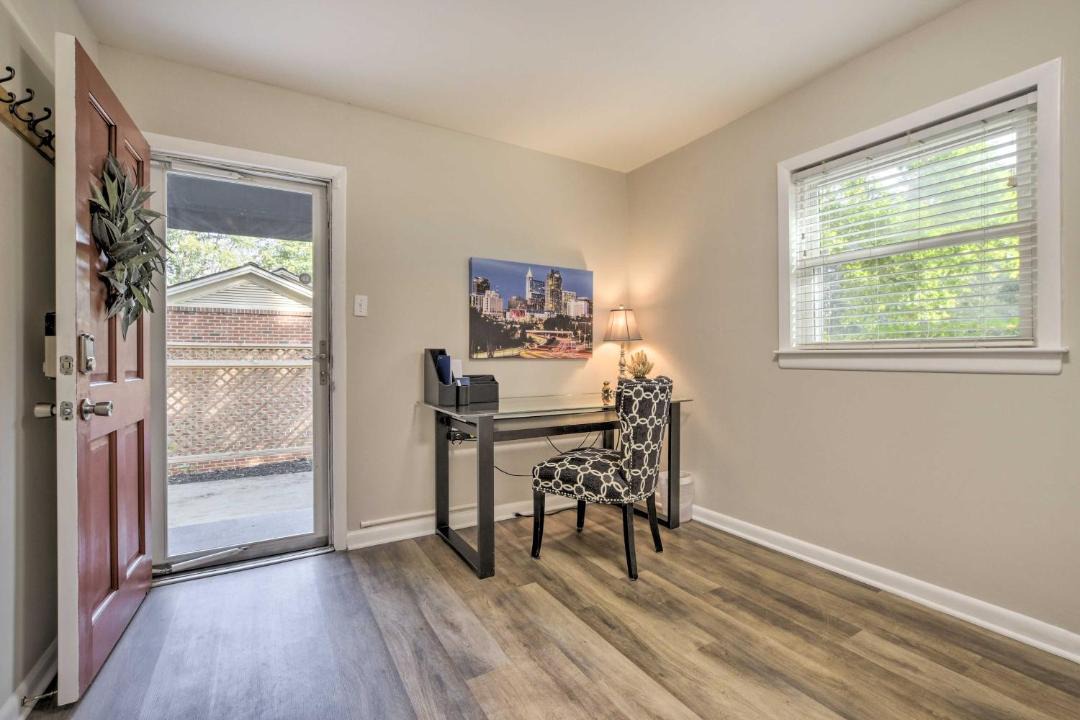 Photo of Livingroom in Raleigh
