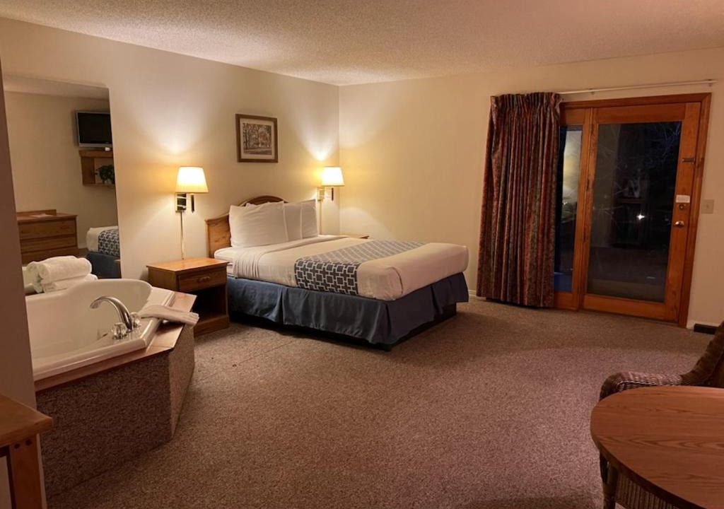 Photo of Bedroom in Maggie Valley