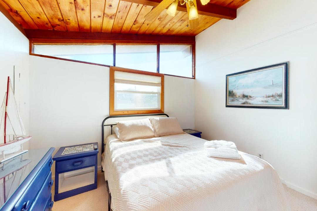 Photo of Bedroom in Avon