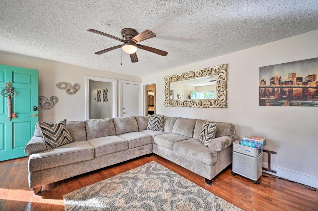 Photo of Livingroom in Winston - Salem
