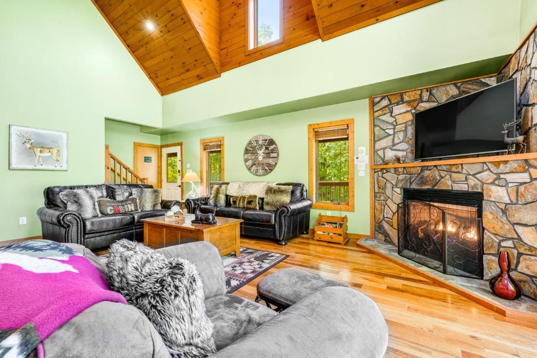 Photo of Livingroom in Charter Hills