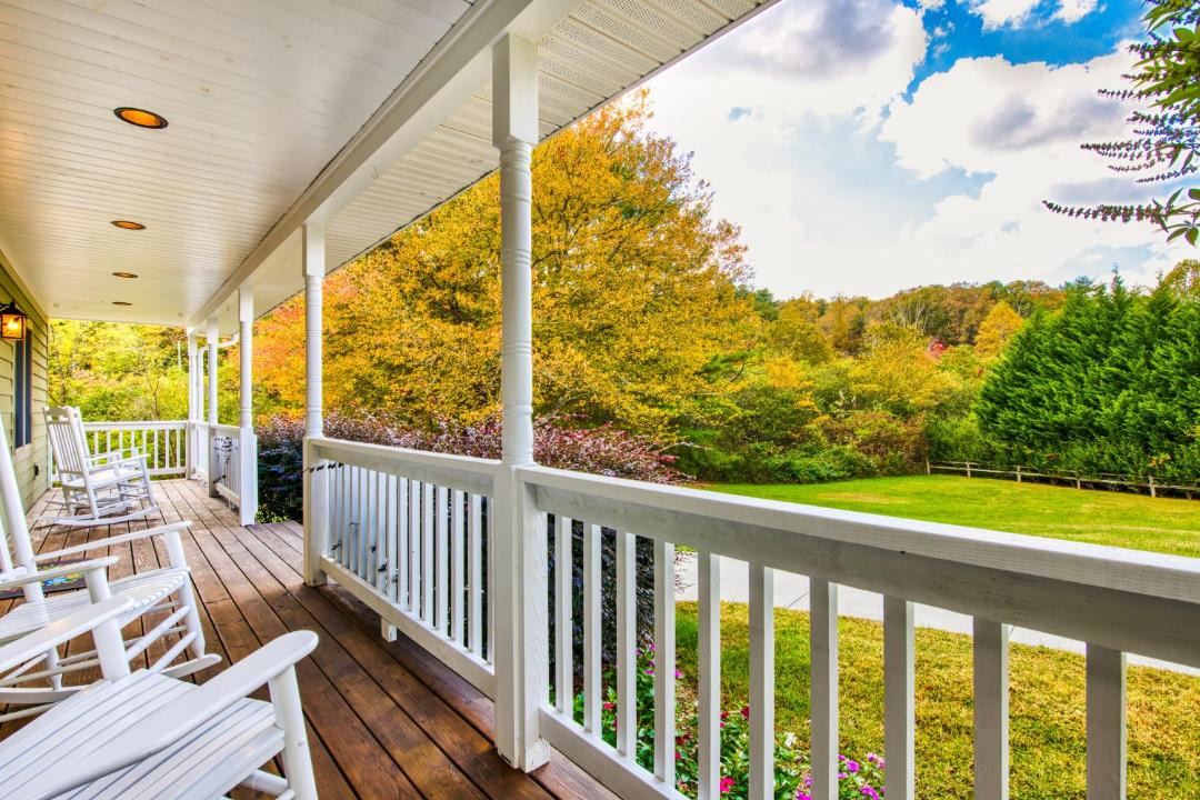Photo of Patio Balcony in Horse Shoe