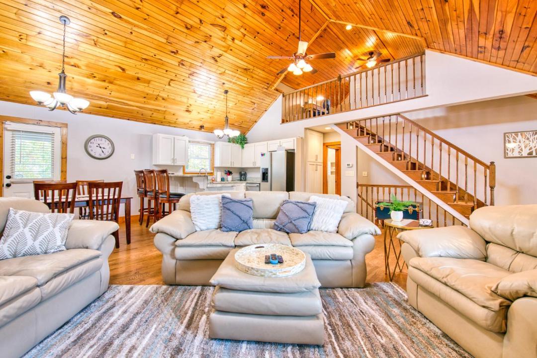 Photo of Livingroom in Horse Shoe