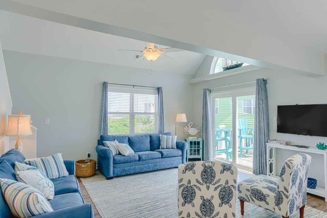 Photo of Livingroom in Village of Stump Sound