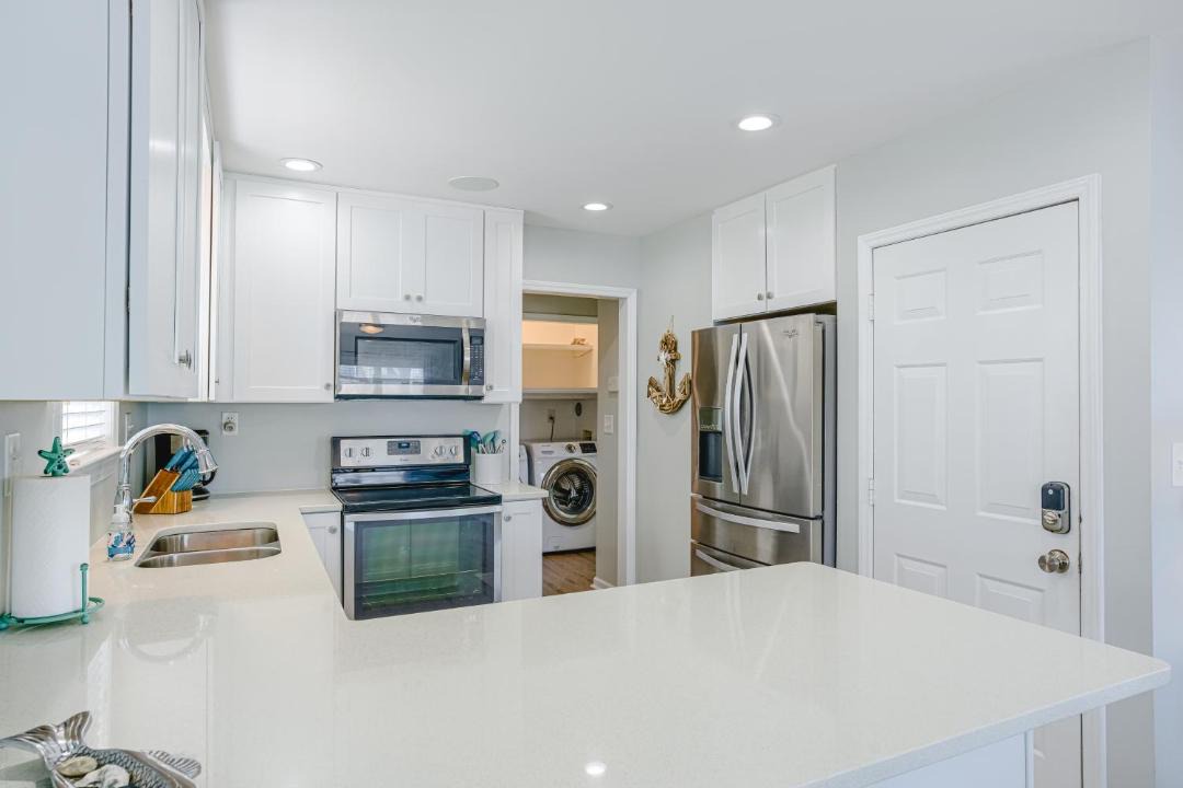 Photo of Kitchen in Village of Stump Sound