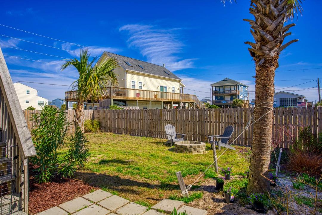 Photo of Buildings in North Topsail Beach