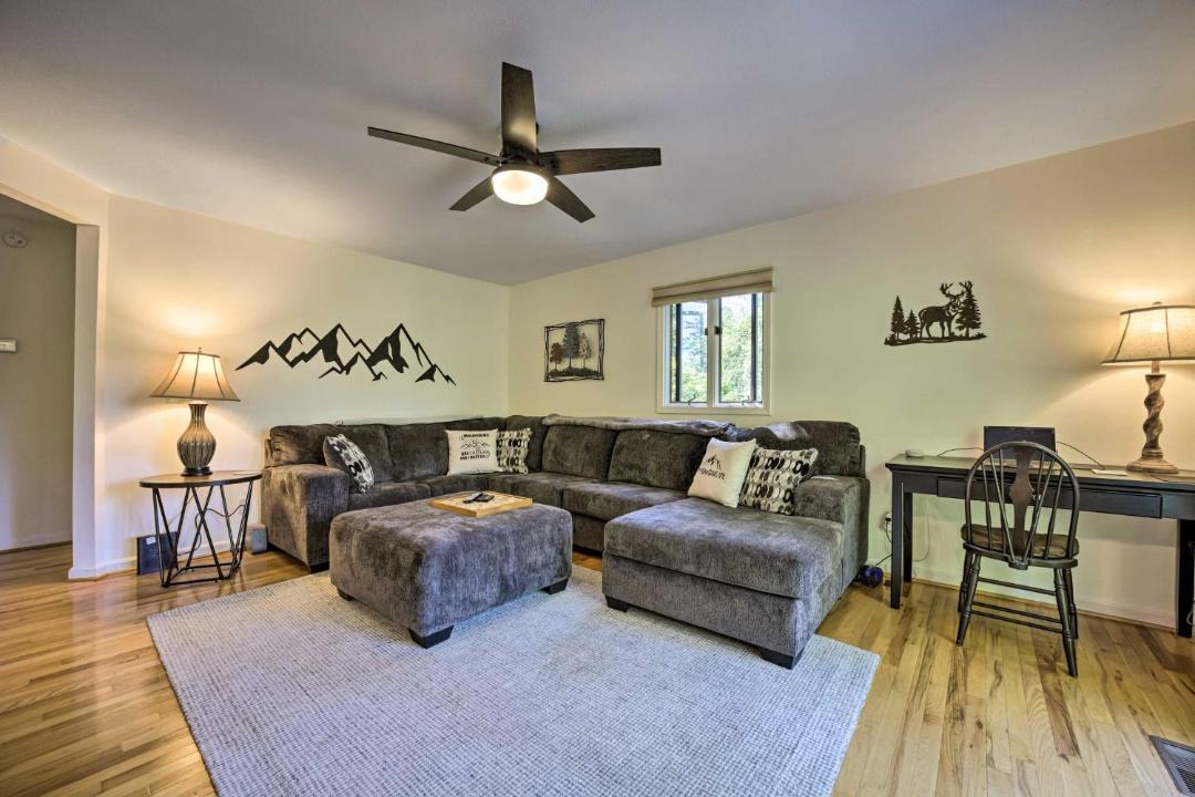 Photo of Livingroom in Brevard