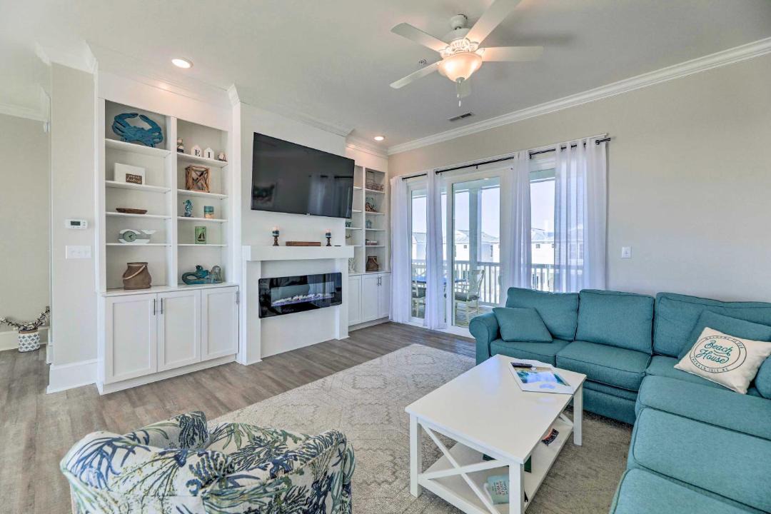 Photo of Livingroom in Emerald Isle