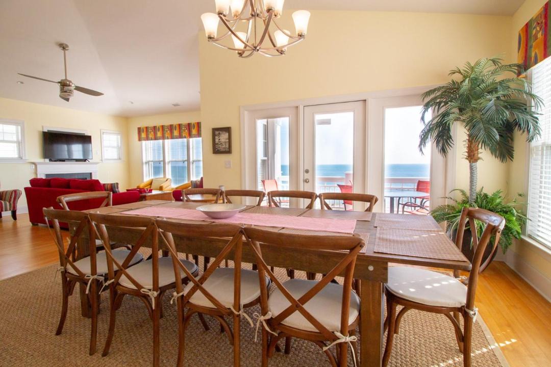 Photo of Livingroom in North Carolina Coast