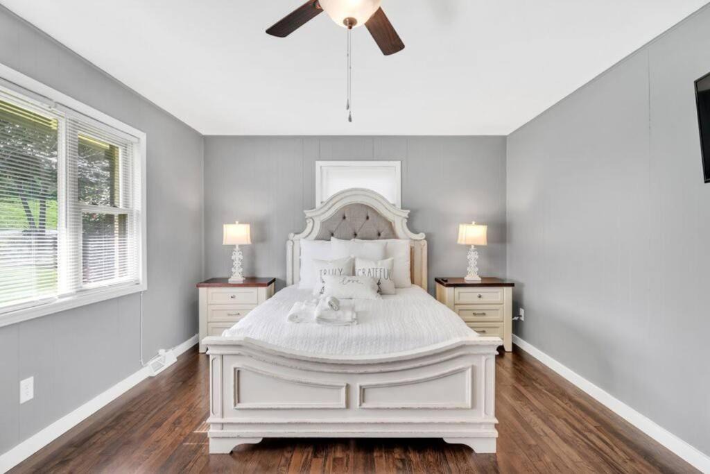 Photo of Bedroom in Mount Mourne