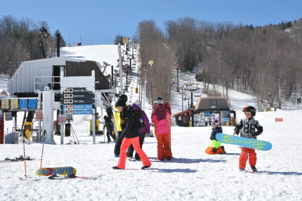 Photo of Others in Blowing Rock