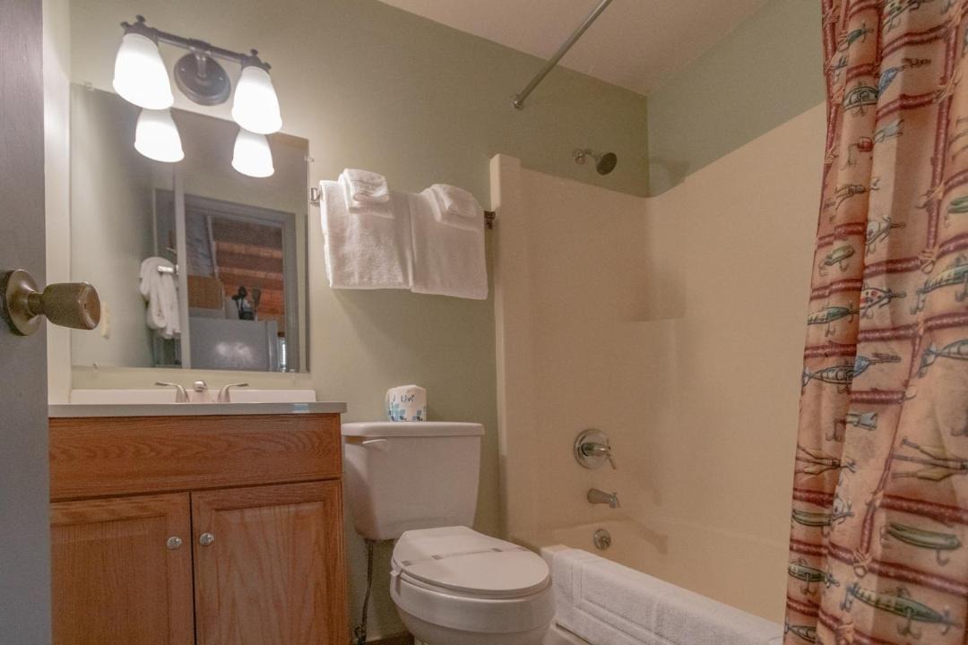 Photo of Bathroom in Blowing Rock