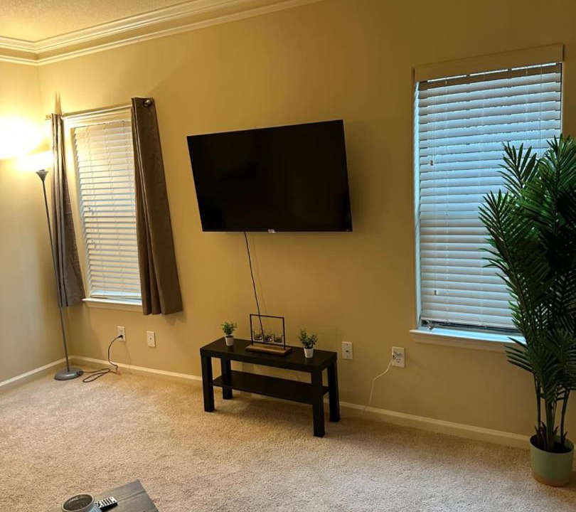 Photo of Livingroom in Executive Park