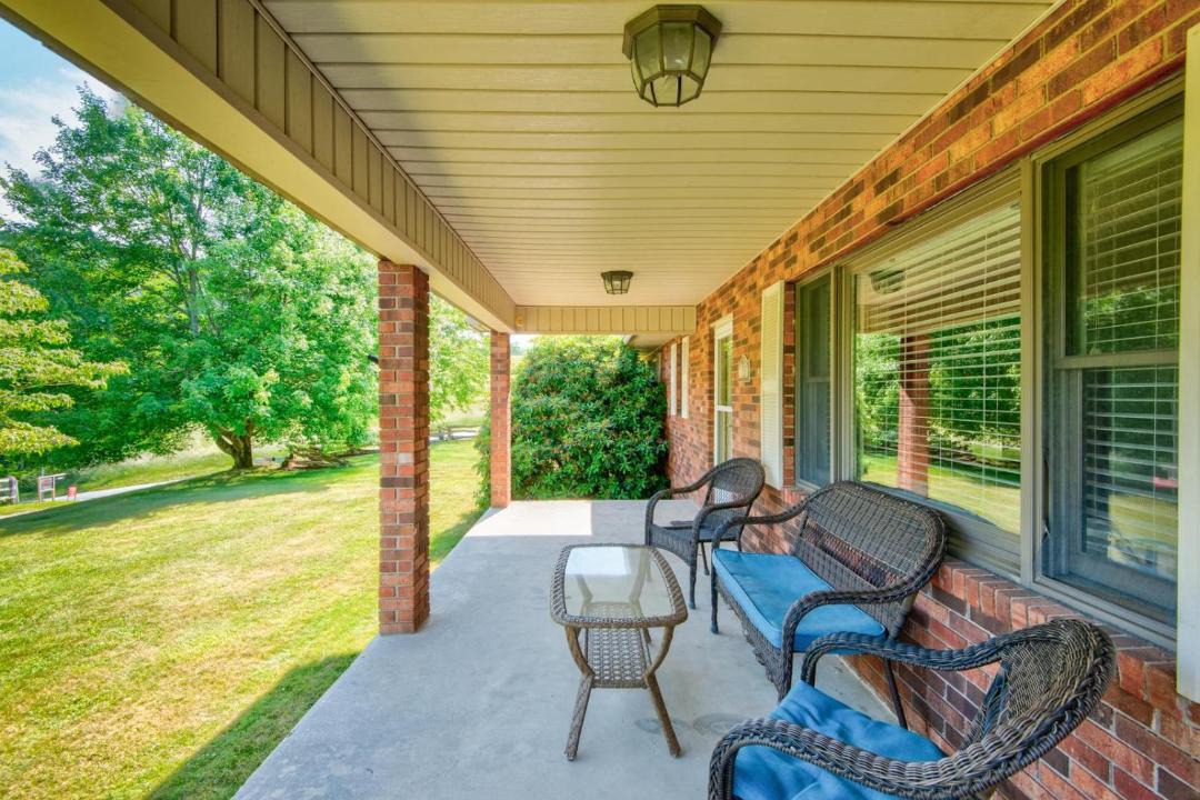 Photo of Patio Balcony in Banner Elk