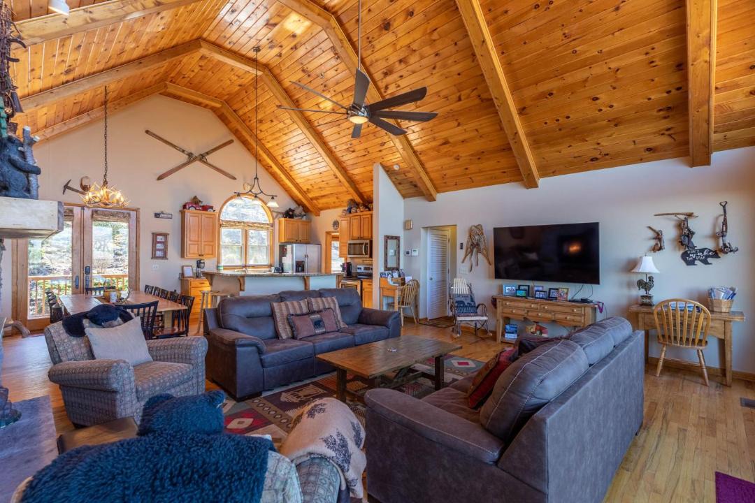 Photo of Livingroom in Boone