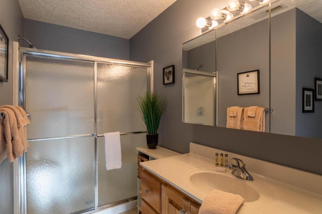 Photo of Bathroom in Foscoe