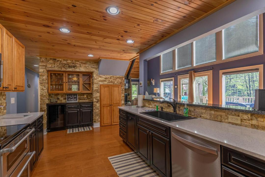 Photo of Kitchen in Newland