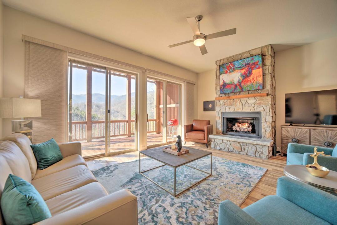 Photo of Livingroom in Whittier