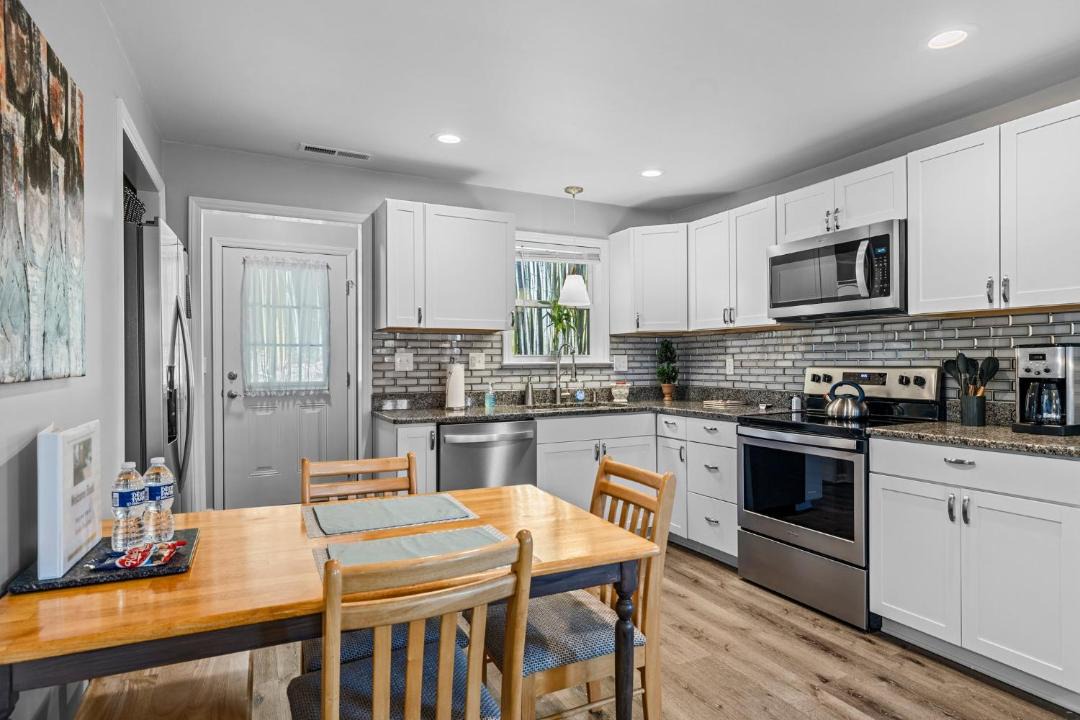 Photo of Kitchen in Hendersonville