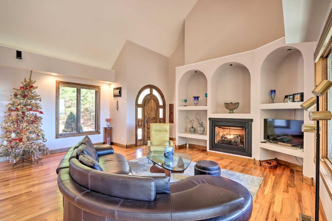 Photo of Livingroom in Unaka