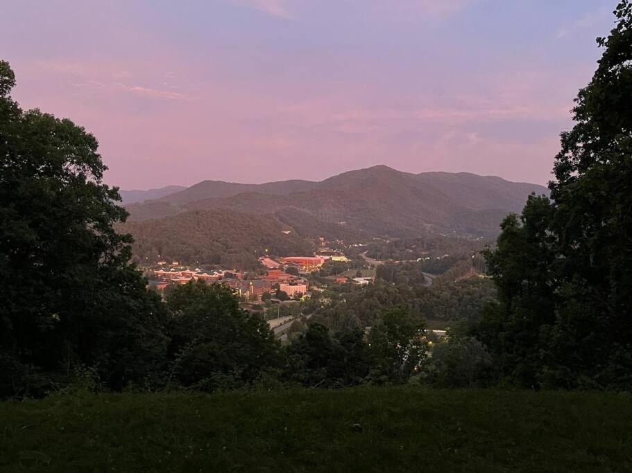 Photo of Outdoor in Cullowhee