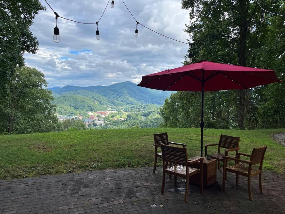 Photo of Others in Cullowhee