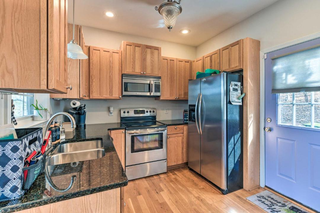Photo of Kitchen in Southmont