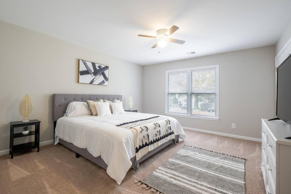 Photo of Bedroom in Cotswold
