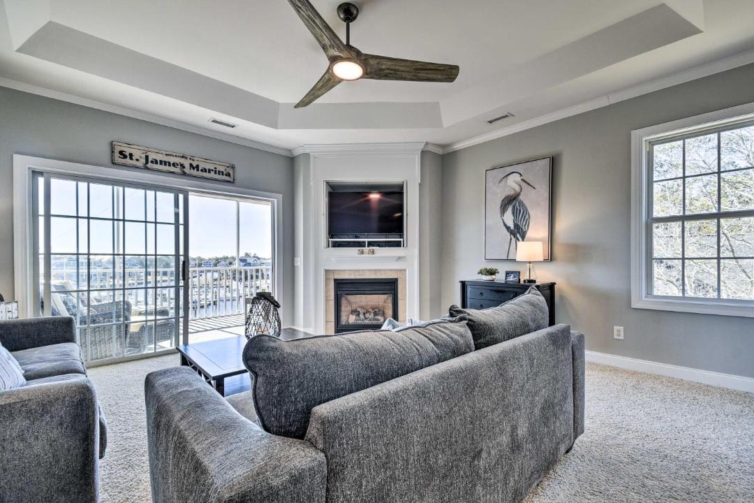 Photo of Livingroom in St. James