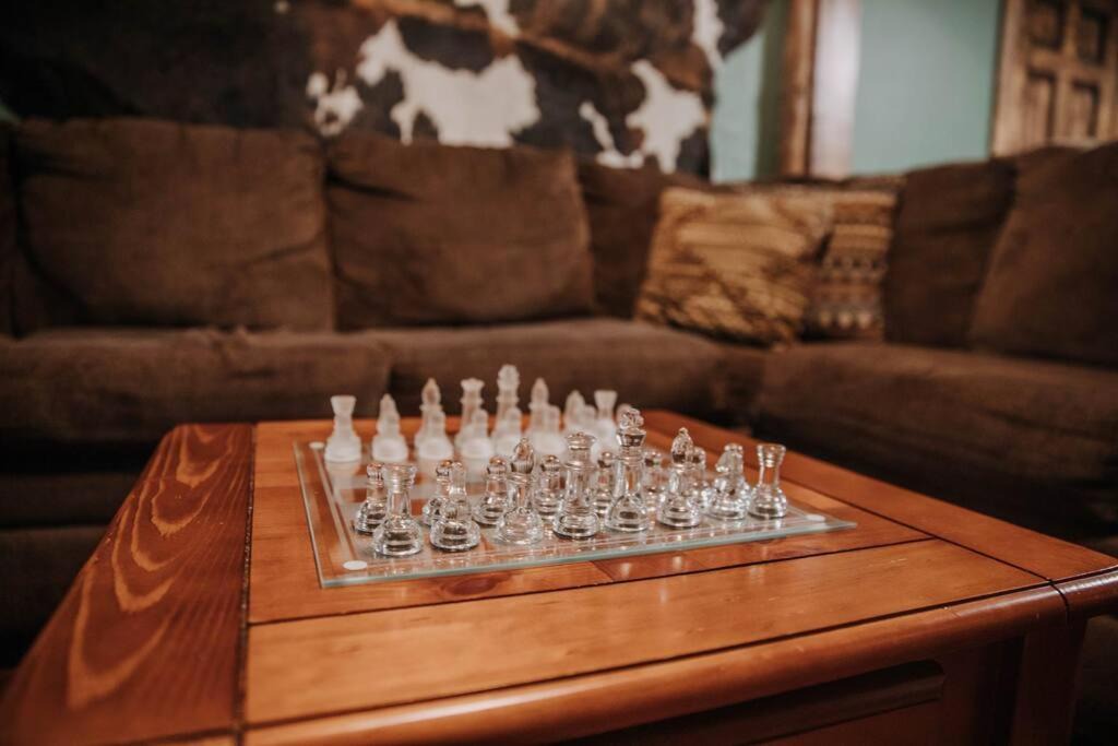 Photo of Livingroom in Barnardsville