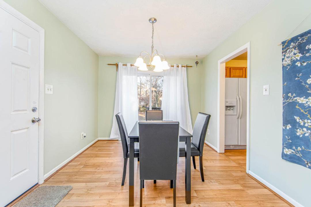 Photo of Livingroom in Westover