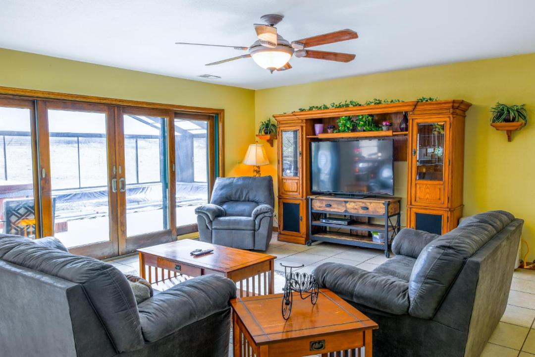 Photo of Livingroom in Whittier