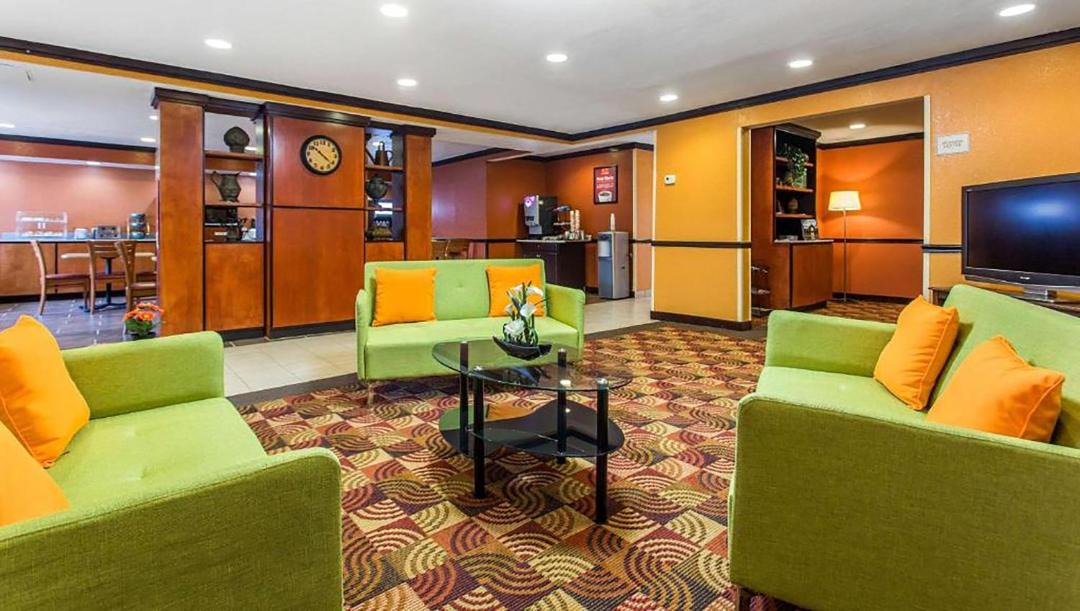 Photo of Livingroom in Toddville Road