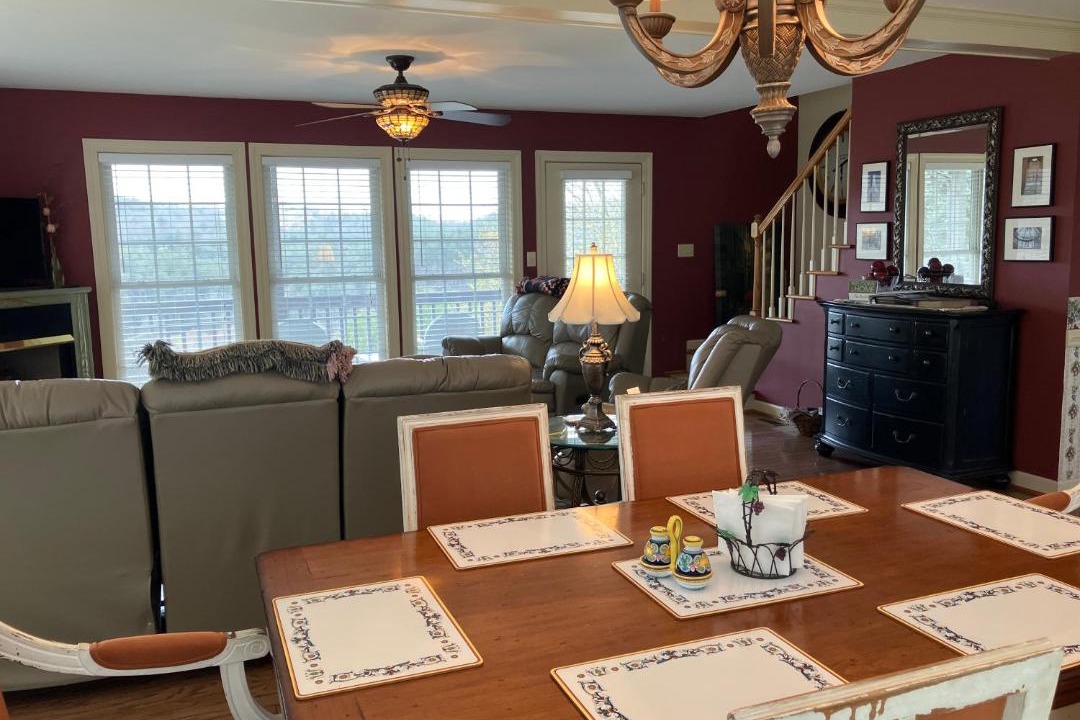Photo of Livingroom in Laurel Springs