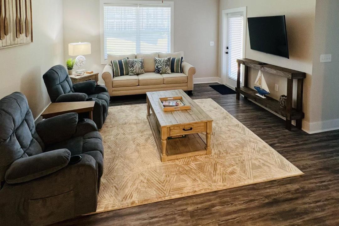 Photo of Livingroom in Calabash