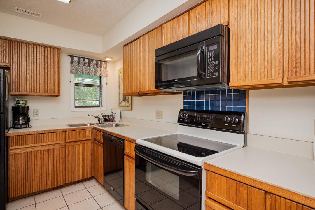 Photo of Kitchen in Caswell Beach
