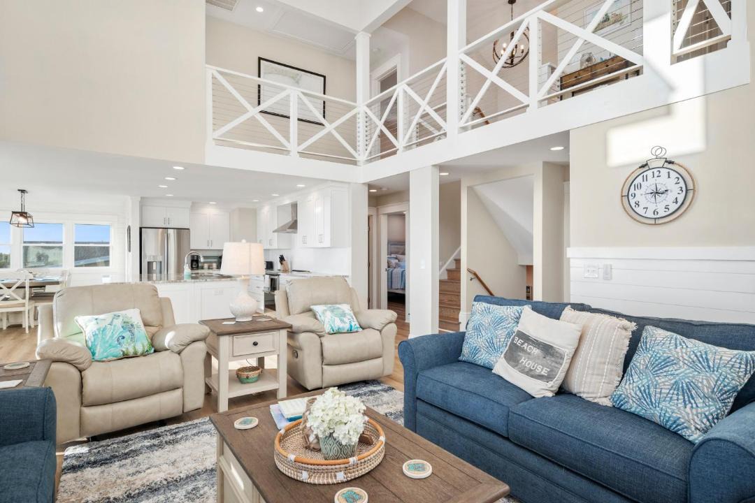 Photo of Livingroom in Caswell Beach