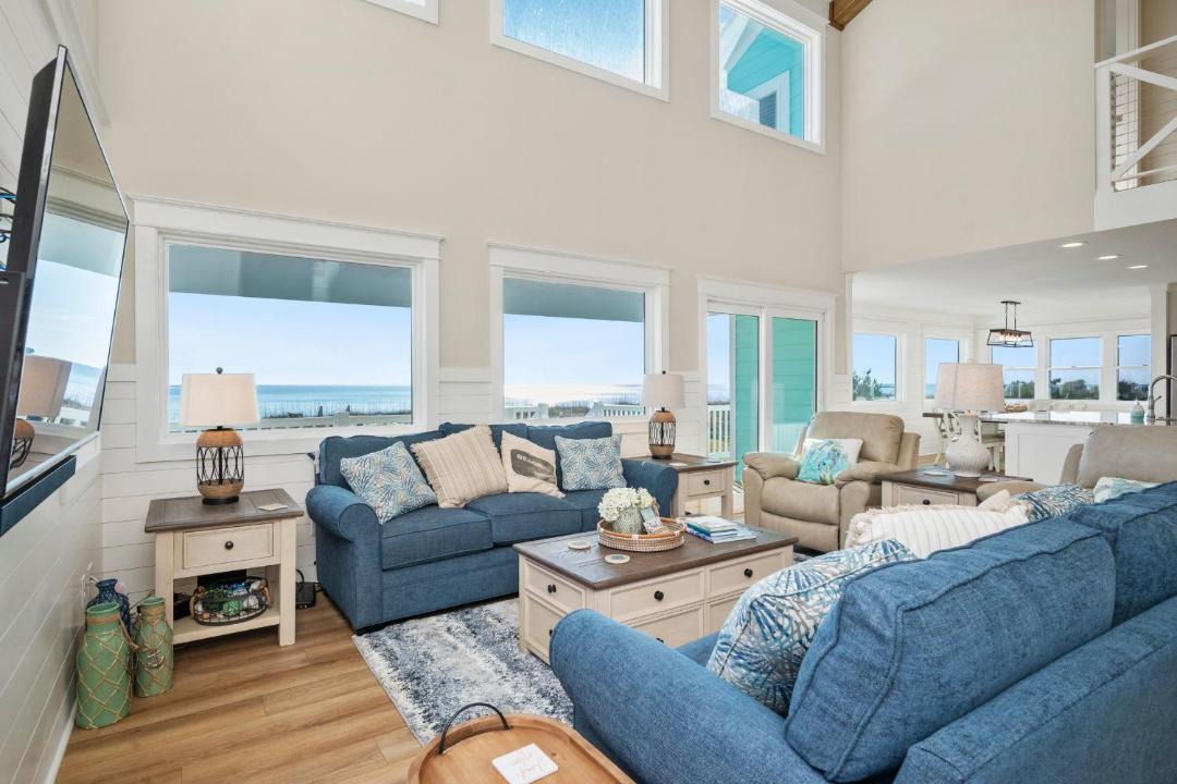 Photo of Livingroom in Caswell Beach