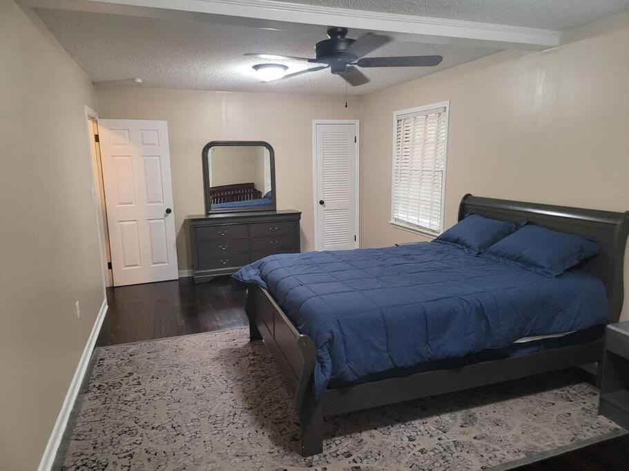 Photo of Bedroom in Guntersville