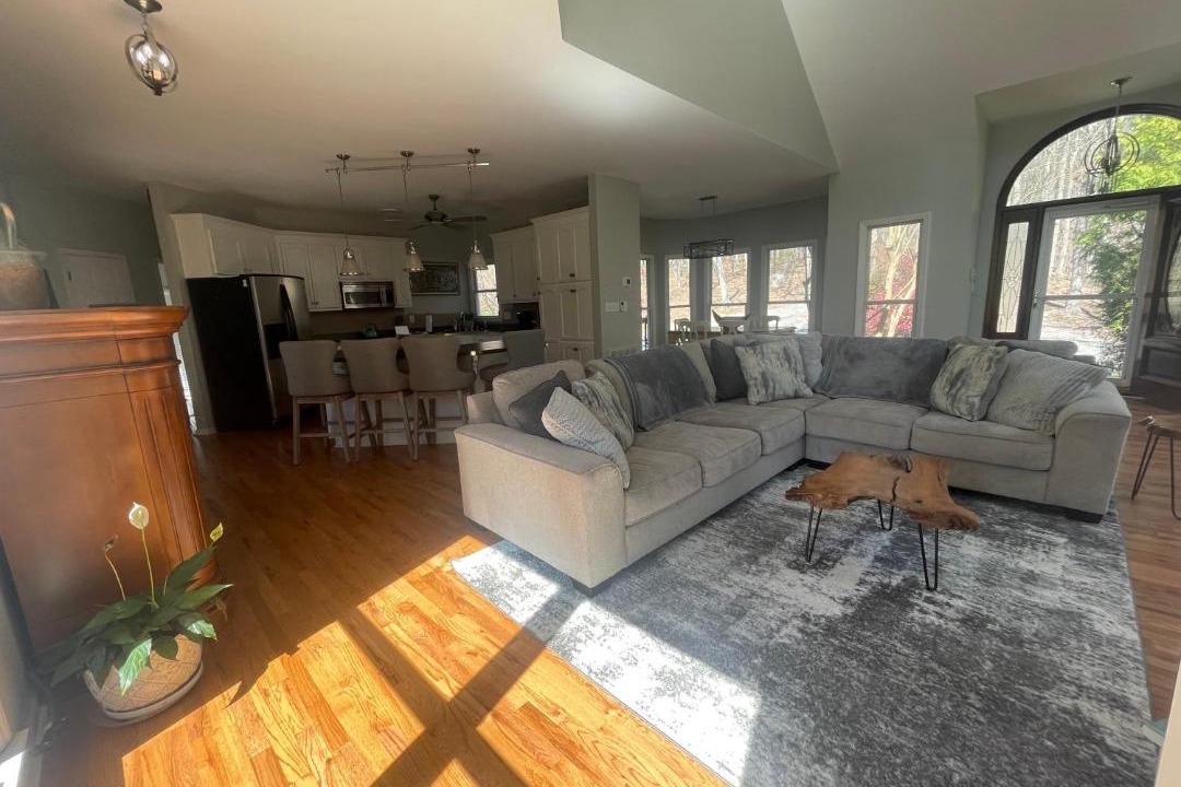 Photo of Livingroom in Kings Mountain