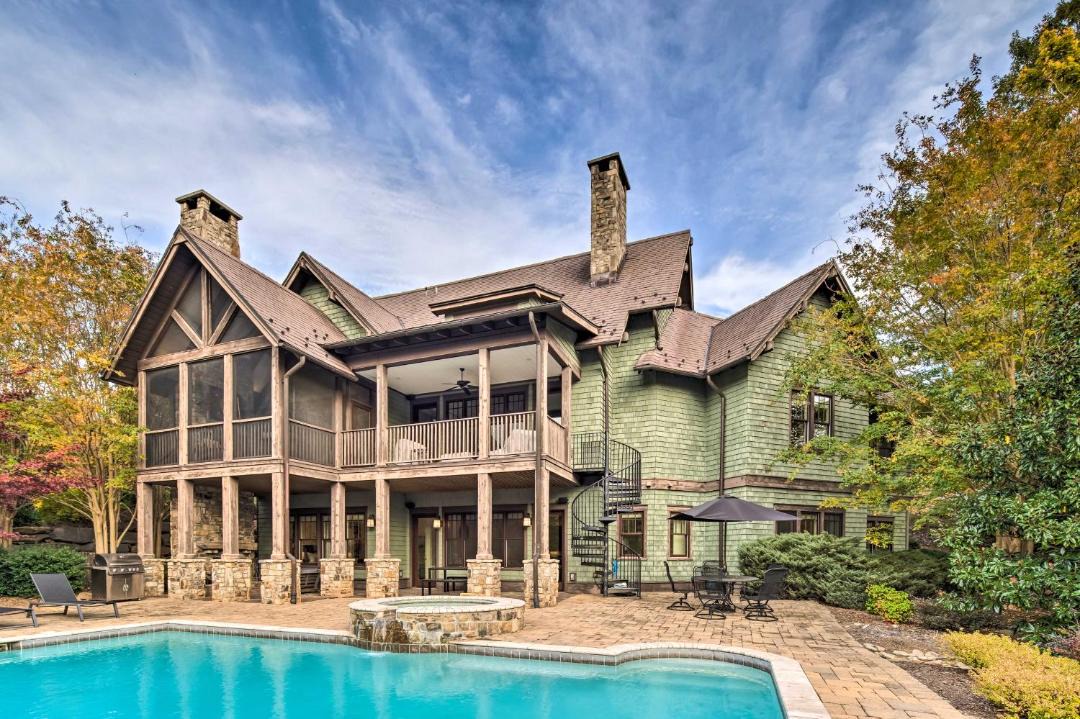 Photo of Outdoor in Mill Spring