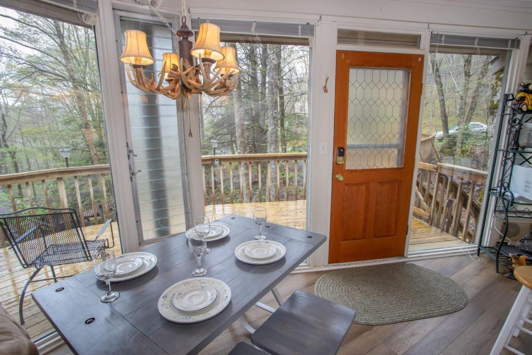 Photo of Livingroom in Charter Hills