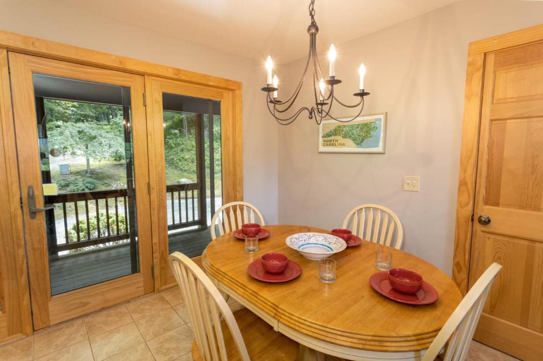 Photo of Livingroom in Apple Ridge